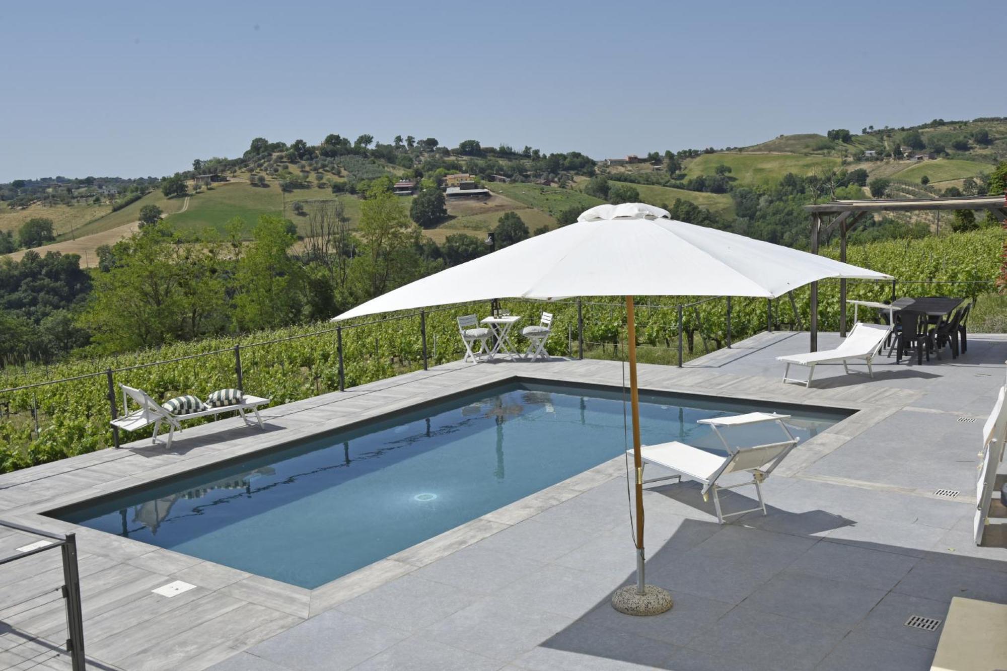 Agriturismo Casale Contessa Montebuono  Luaran gambar
