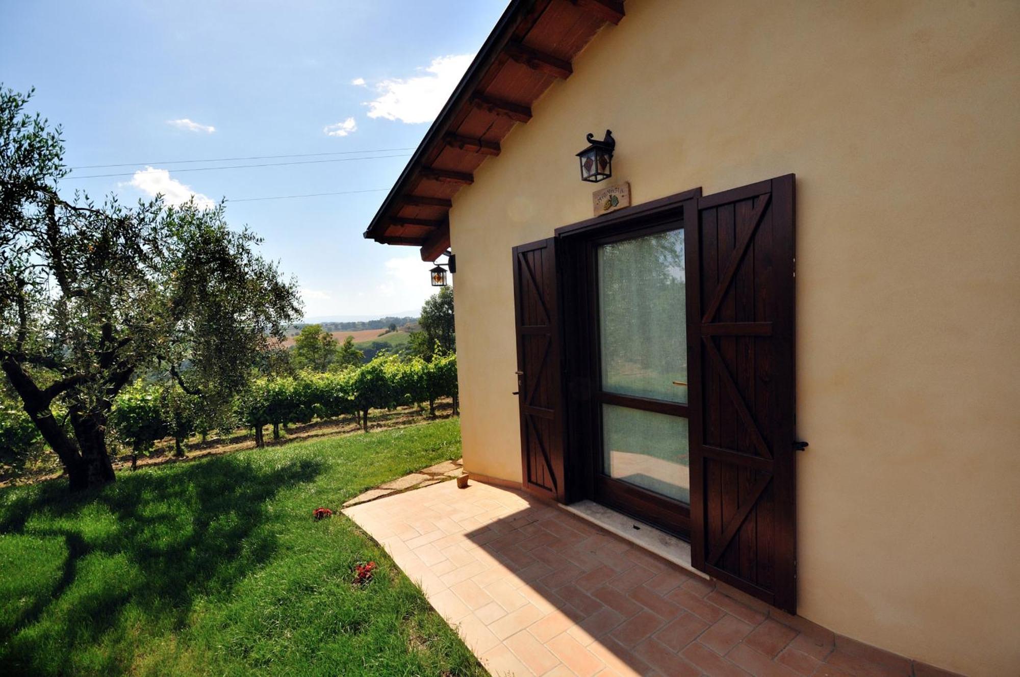 Agriturismo Casale Contessa Montebuono  Luaran gambar